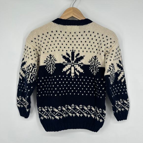 Vintage Hand Knit 100% Wool Molly Googles Sweater Fair Isle Snowflake Crewneck - Picture 5 of 7